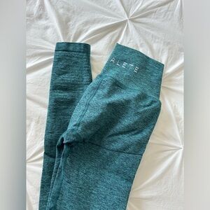 Alphalete leggings size small. Used- but like new.